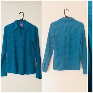 Laura Scott like new button down shirt